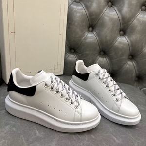 รองเท้ากีฬาลำลองผู้ชายแบรนด์หรู ดีไซน์เนอร์ระดับท็อป คุณภาพเยี่ยม ทันสมัย ขายดี สำหรับคู่รัก - Product Image 5