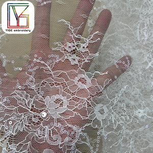 Thanh Lịch Màu Trắng Thêu Sequin Chantilly Ren Vải Sang Trọng Long Lanh Sequin Lưới Ren Vải Cho Váy Cưới - Product Image 2