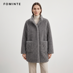 Veste <span class=keywords><strong>en</strong></span> fausse <span class=keywords><strong>fourrure</strong></span> bouclée pour femme, texture duveteuse Teddy, <span class=keywords><strong>col</strong></span> montant, manteau <span class=keywords><strong>en</strong></span> peluche avec fermeture boutonnée et poches, vêtement d'extérieur tendance pour l'hiver - Product Image 3