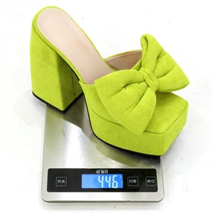 Sandales d'été à enfiler à talons épais et plateforme, avec grand nœud, taille 43, à bout carré, dessus en suède imprimé guépard - Product Image 6