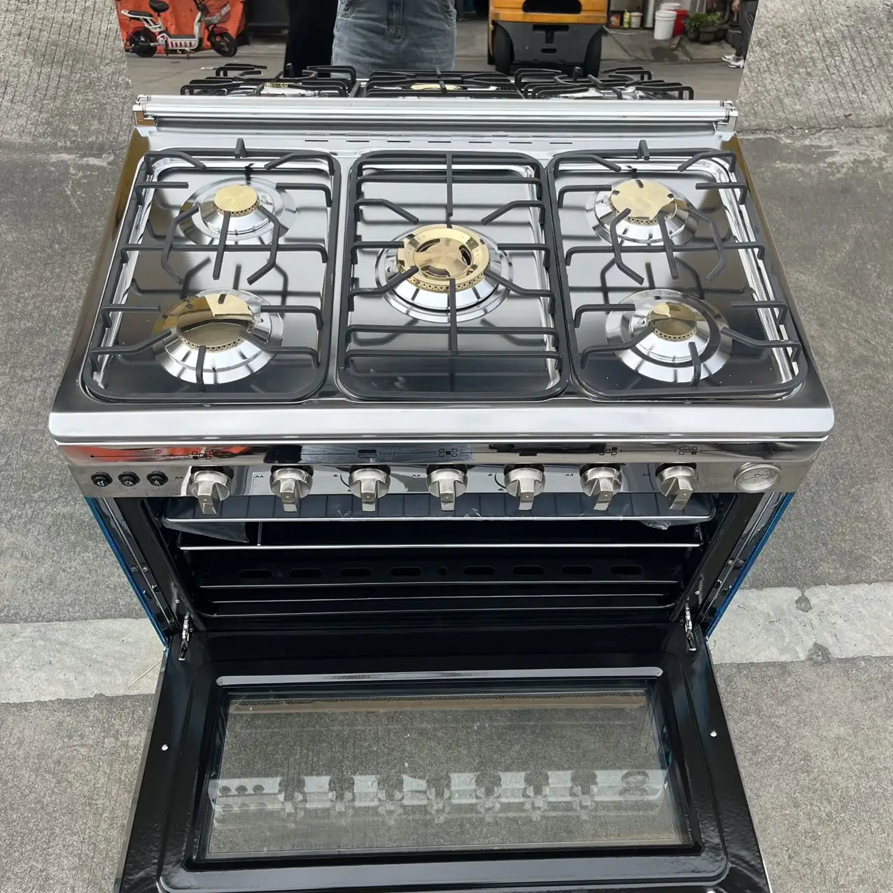 Hot Selling Multifunctional Stainless Steel Pizza Oven Built-in 5 Burner Gas Stove 4 Gas and electricity cooker with oven