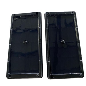 Trampas para ratones rectangulares de plástico con pegamento impermeable para control de roedores en interiores y exteriores, hechas en China. - Product Image 4