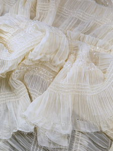 Tissu en mousseline de soie blanc pur brodé <span class=keywords><strong>au</strong></span> <span class=keywords><strong>crochet</strong></span>, doux <span class=keywords><strong>pour</strong></span> la peau, respirant, avec sequins brodés, idéal <span class=keywords><strong>pour</strong></span> les robes longues <span class=keywords><strong>pour</strong></span> femmes - Product Image 4