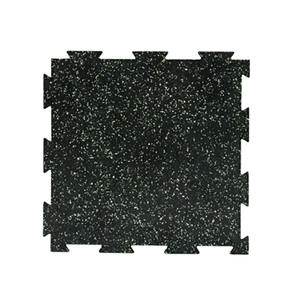 El proveedor con sede en Malasia ofrece baldosas de gimnasio de enclavamiento Supersafe de alta calidad, suelo de goma con absorción de ruido garantizada - Product Image 4