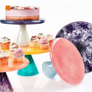 Alzata per <span class=keywords><strong>Torte</strong></span> in Resina Ecologica Rosa Rossa dal Design Classico, Base in Poliresina, Attraente Porta Cupcake per Decorazioni di Compleanno, Piatti e Vassoi - Product Image 2