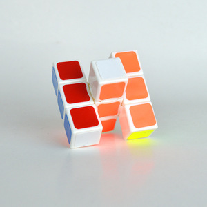 Cubo de Rubik Yongjun 1x1 negro, juguete educativo para niños y adolescentes, juego de rompecabezas de cubo mágico para aliviar el estrés - Product Image 1