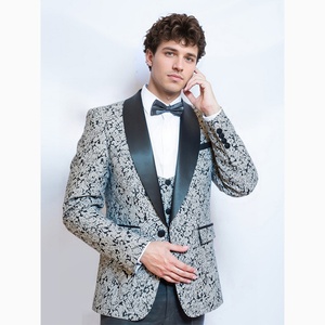 Traje de esmoquin ajustado para hombre, de 3 piezas, con diseño floral, doble botonadura, solapa tipo chal transpirable, ideal para bodas y cenas. - Product Image 1