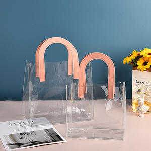 Sac fourre-tout en PVC direct d'usine avec poignée en forme de U sacs cadeaux à main de couleur bonbons et gelée en gros - Product Image 5