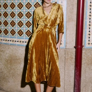 Vestido Midi de Terciopelo con Textura Dorada de Lujo, Plisado, Estilo Bohemio, Casual, Transpirable, para Verano, Retro, Elegante, para Banquete - Product Image 1
