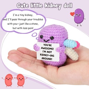 Interessante Regalo a Forma di Reni: Peluche Viola all'Uncinetto a Forma di Reni per Amici, Colleghi e Famiglia - Product Image 3