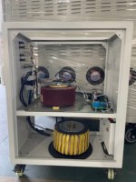 Estabilizador de Voltaje Servo Trifásico de Alto Rendimiento de 50 kVA (AVR) Modelo TNS con Pantalla Digital para Taller de Montaje SVC