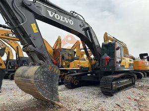 Escavatore VOLVO EC360DL Usato Ben Mantenuto in Vendita, Macchina Movimento Terra con Poche Ore di Utilizzo, Prestazioni Affidabili del Motore e della Pompa - Product Image 3