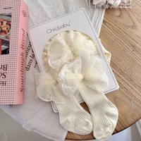 Gorro de cuidado para fontanela de recién nacido con bonito lazo y flor de hilo, conjunto de gorro y calcetines para bebé, ideal para uso diario en casa.