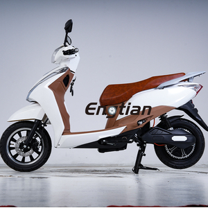 สกู๊ตเตอร์ดีไซน์ยอดนิยมทรงพลัง 2000w สำหรับผู้ใหญ่ 72v ระบบขับเคลื่อนแบบไร้แปรงถ่าน CKD มอเตอร์ไซค์สกู๊ตเตอร์ รุ่น S - Product Image 2
