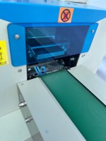 Machine d'emballage horizontale automatique haute vitesse pour produits de boulangerie, pain et biscuits