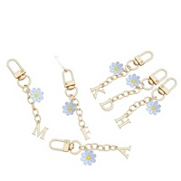 Porte-clés marguerite 26 lettres, porte-clés alphabet doré avec breloque fleur, vente en gros