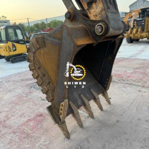 Excavadora de Ruedas Hyundai R330LC-9T Usada Original de Corea, Color Amarillo, Alta Potencia de Excavación, Incluye Motor y Bomba, 1 Año de Garantía - Product Image 5