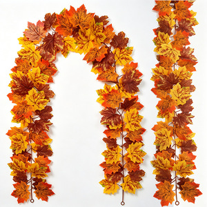 Guirlande de feuilles d'érable artificielles de 6 pieds pour décorations de Thanksgiving et de la fête des récoltes - Product Image 1