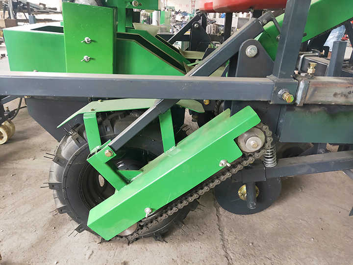 Chilli Transplanter - Efficient Seedling Transplant Machine
