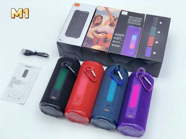 M1 GRIP Portable for 5.3 Outdoor Riding Speaker with Subwoofer Plastic Cabinet 5W Output Built-in Battery