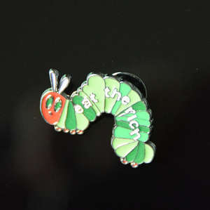 社会主義エナメルピン食べる豊富なブローチパインズキャタピラーラペルピンバッジバックパック服アクセサリー面白いジュエリーギフト - Product Image 3