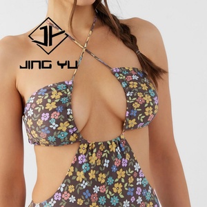 Traje de Baño de Diseñador de Lujo, Estampado a Doble Cara, con Recortes, Traje de Baño de una Pieza, Poliéster Reciclado - Product Image 4