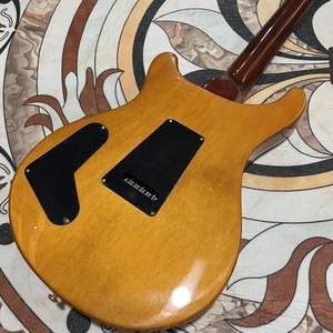 Guitare électrique haut de gamme en bois massif de couleur F-hole, professionnelle pour les performances avec un look haut de gamme et élégant - Product Image 5