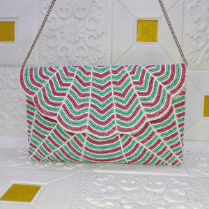 Bolso Rectangular Bordado a Mano, Lavable, con Patrón de Cuentas en Zigzag Rosa y Verde para Uso Diario - Product Image 1
