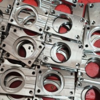 12 ans d'expérience en fabrication sur mesure d'accessoires de précision pour bras robotisés en acier inoxydable, usinage CNC, tournage, fraisage, perçage, service ODM, faible MOQ