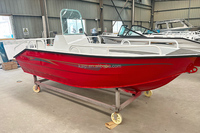 Basse grand ponton en aluminium carpe chalutier bateau gonflable pour bateaux de pêche prix famille mer Portable bateau de pêche avec cannes