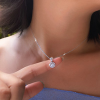 Collier en moissanite ronde testée au diamant, pendentif en moissanite VVS pour mariées, usage quotidien, bijoux en argent sterling 925