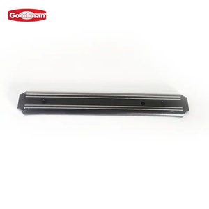 Portacuchillos Magnético de Pared para Cocina Profesional, de Plástico Negro para Almacenamiento de Cubiertos, Goodman SKI3254, 5 Piezas - Product Image 2
