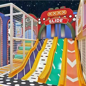 Équipements de jeux intérieurs <span class=keywords><strong>pour</strong></span> enfants, conçus <span class=keywords><strong>pour</strong></span> les tout-petits, comprenant des toboggans, une zone de jeux sable doré et des trampolines - Product Image 1