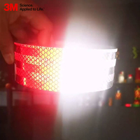 Cinta Reflectante 3M 983D Grado Diamante Roja y Blanca, Resistente al Agua y a los Rayos UV, para Advertencia de Seguridad en Vehículos Pesados
