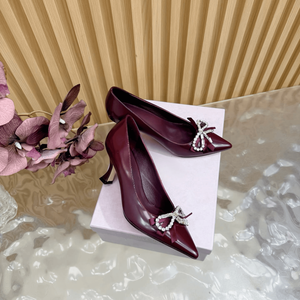 Zapatos de Tacón Alto Jimmy para Mujer, de Cuero Patentado Brillante, Decorados con Diamantes y Lazo, Modernos y Elegantes, a la Moda - Product Image 3