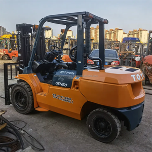 Chariots élévateurs bon marché FD30 FD35 Toyota FD50 d'occasion à usage agricole bonne condition Toyota FD50 à vendre chariot élévateur 5 tonnes diesel - Product Image 5