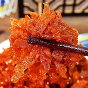 Qiwei Bulk Halal Gezond Gebakken Zachte Pittige Zoute Bloem Chinese Graansnacks 20G Instant Smaak Tarwestrips <span class=keywords><strong>In</strong></span> Zak - Product Image 1