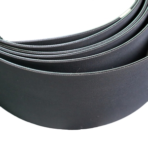 Correa de poliamida plana de transmisión de alta velocidad Negro y verde Propiedad estable Personalizable Soporte OEM Industria textil de corte - Product Image 2