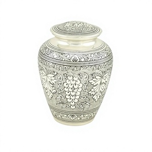 โกศบรรจุอัฐิรูปองุ่นและใบไม้ ทำจากทองเหลือง พร้อมถุงกำมะหยี่ฟรี - Product Image 1