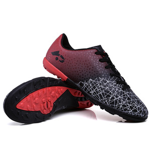 Chaussures <span class=keywords><strong>de</strong></span> football <span class=keywords><strong>de</strong></span> haute qualité personnalisées, antidérapantes, été/hiver, semelle en caoutchouc, nouvelles chaussures <span class=keywords><strong>de</strong></span> sport d'extérieur unisexes légères - Product Image 4
