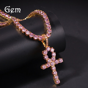 ชุดสร้อยคอพร้อมจี้รูปทรงฮิปฮอปประดับเพชรซิคอนหลากสี พร้อมสร้อยเทนนิสทองแดงฝังเพชรซิคอน - Product Image 1