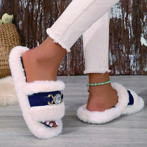 Zapatillas <span class=keywords><strong>de</strong></span> <span class=keywords><strong>Casa</strong></span> acolchadas <span class=keywords><strong>de</strong></span> piel a la moda para mujer, zapatillas populares <span class=keywords><strong>de</strong></span> nuevo diseño para interiores y exteriores para mujer - Product Image 5