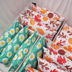 Bolsas de Envío Biodegradables y Ecológicas de Poliéster para Ropa, Bolsas de Correo Autoadhesivas Resistentes y Gruesas, Embalaje Reciclable y Atractivo - Product Image 2