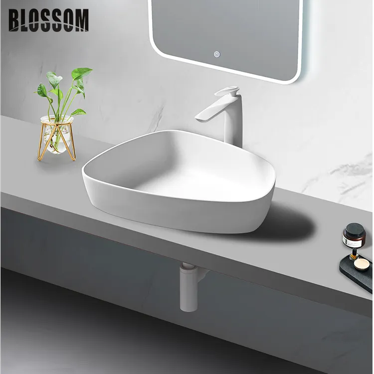 Lavabo da bagno in pietra per bagno dell'hotel