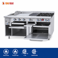 Cuisinière à gaz professionnelle combinée avec 4 brûleurs, plaque de cuisson, gril, cuiseur à pâtes et four à gaz pour restaurant