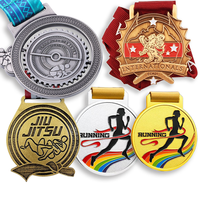 Throhies 3D Médaille Futsal Voiture Or État Carré Football Spectaculaire Trophées Sport Métal Personnalisé Médailles D'or À Vendre