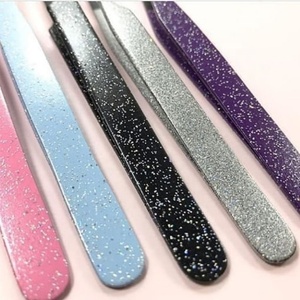 Pinces à cils professionnelles en acier inoxydable de haute qualité, pointues, couleur et logo personnalisables, pour extensions de cils. - Product Image 2