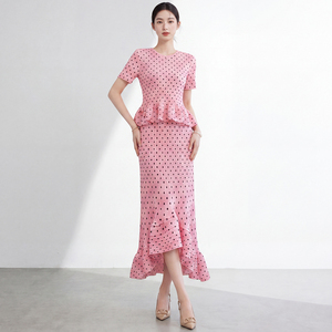 Conjunto de 2 Piezas Plisado Miyake para Mujer, Estilo Coreano, Elegante y Casual, Minimalista, Plisado a Mano con Estampado de Lunares y Volantes, Primavera-Verano - Product Image 2