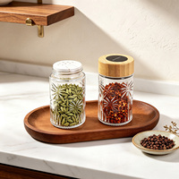 Vente en gros directe d'usine, pots à épices en verre de qualité alimentaire vides, 90 ml, pour sucre, thé, café, rangement de cuisine avec couvercle en bambou