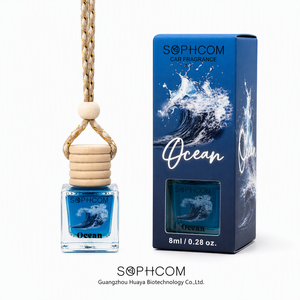 Diffuseur <span class=keywords><strong>de</strong></span> parfum pour voiture 8ml en gros, flacon en verre avec bouchon en bois, désodorisant suspendu pour voiture, flacon vide pour huiles essentielles, <span class=keywords><strong>prix</strong></span> usine en vrac, OEM - Product Image 1